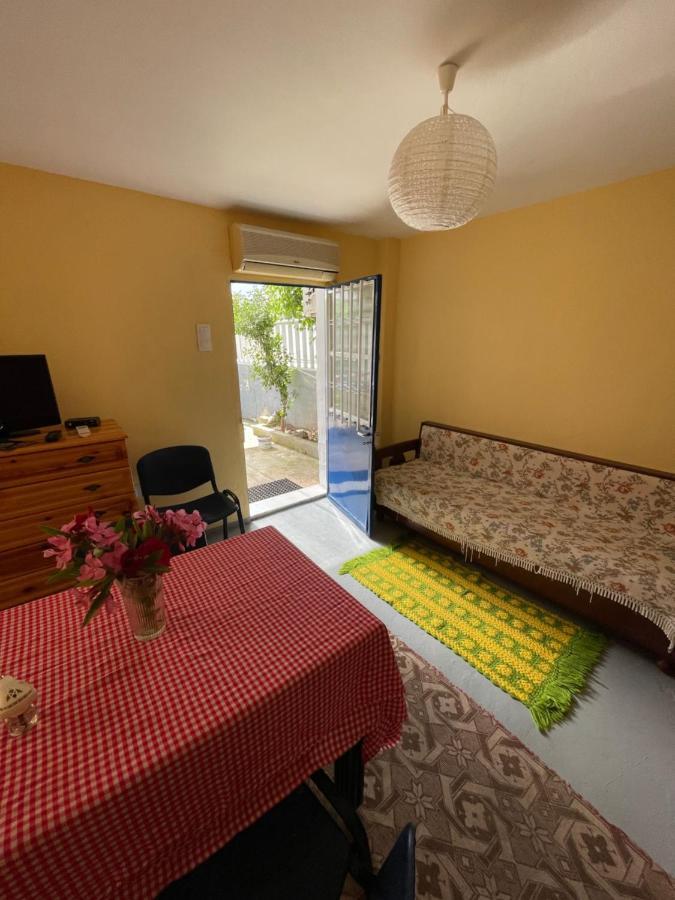 Penelope Apartment Vrontádos Екстериор снимка